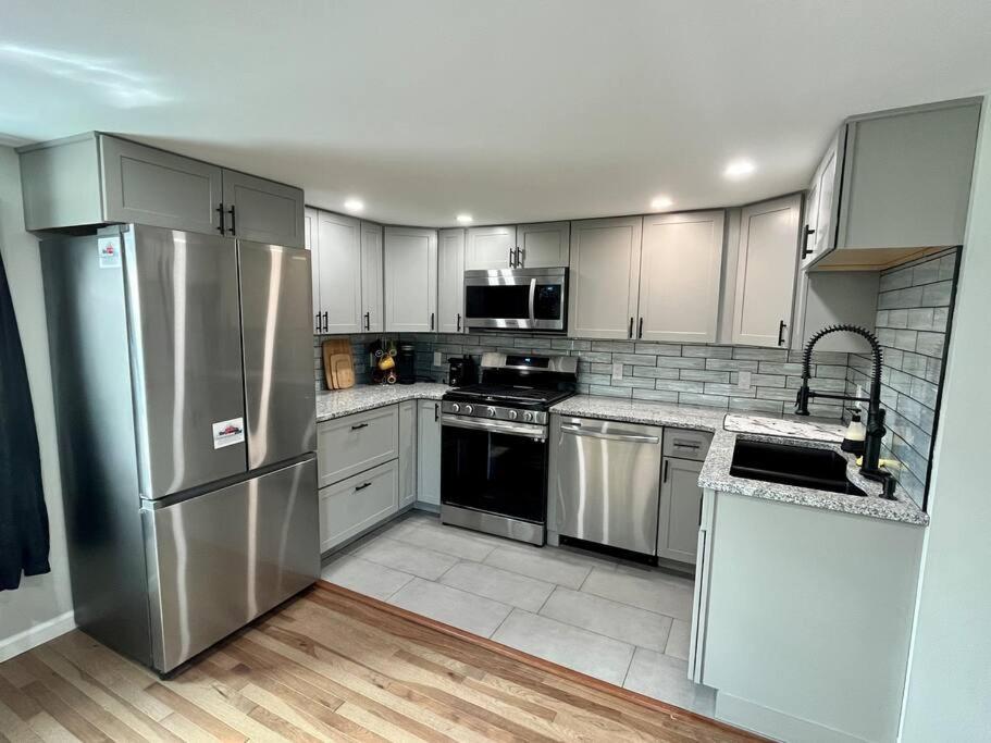 2 Bed Berkshire Getaway @ Stephentown Hotel Экстерьер фото